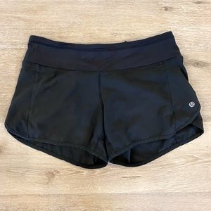 Lululemon shorts size 4